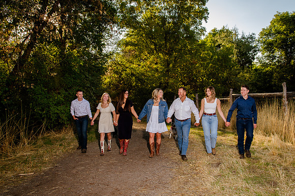 Family Portraits at Wheeler Farm: Alicia Peterson's Blended Family in the Glow of Sunset
