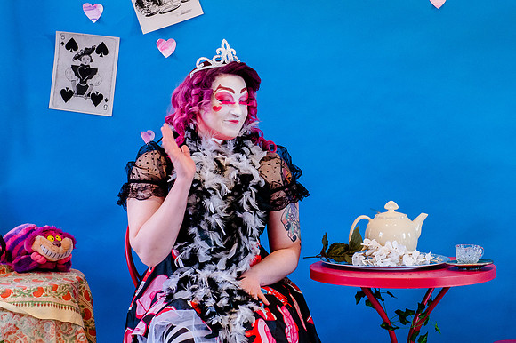 Mad Hatter's Tea Party112035