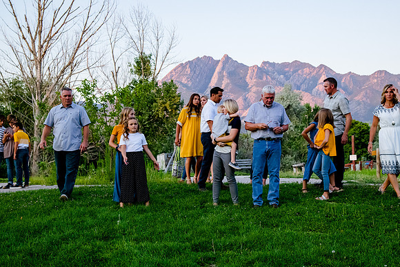 1176Family Portraits at Wheeler Farm