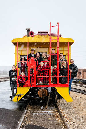 Family Portraits 11-24-2018_DSC5701