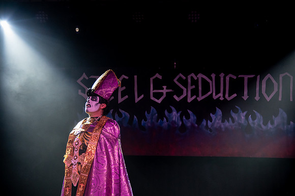 Steel and Seduction – A Night of Grit, Glam, and Fire at Metro Music Hall9156