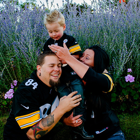 Family Pictues at the International Peace Gardens slc,utah-0205