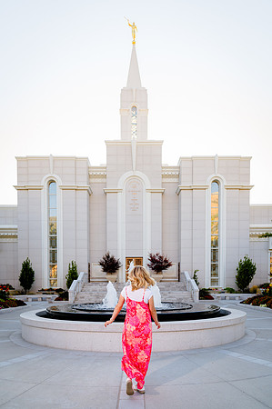 Missionary Photoshoot: Isabelle Petersen at Bountiful Temple