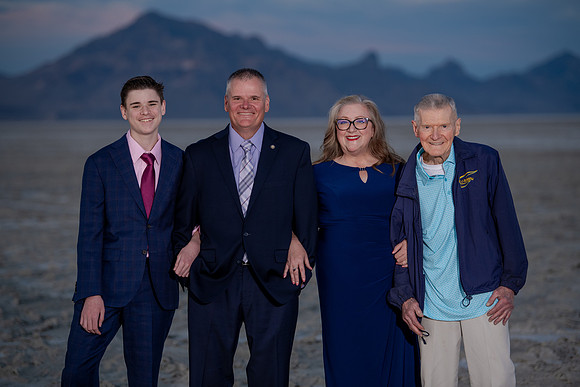 Family Portraits with Rebecca Ory-Hernandez at the Utah Salt Flats