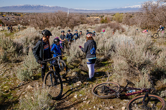 Velo 202138273
