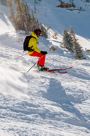 Skiing in the deep stuff at Snowbird-9104