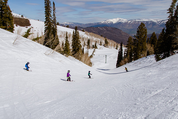 Family Ski at Snowbasin 4-5-17-9255
