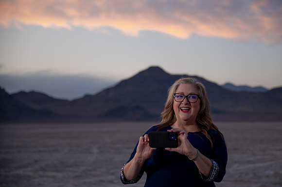 Family Portraits with Rebecca Ory-Hernandez at the Utah Salt Flats