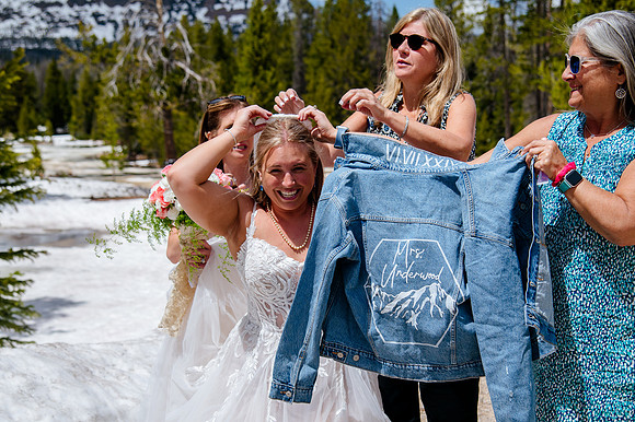 now in June: Megan Collins and Seth Underwood's Mountain Wedding
