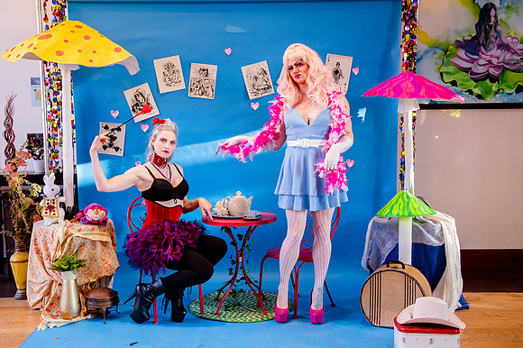 Mad Hatter's Tea Party112291