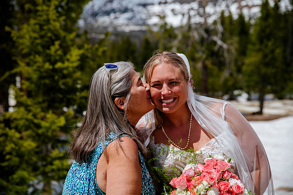 now in June: Megan Collins and Seth Underwood's Mountain Wedding
