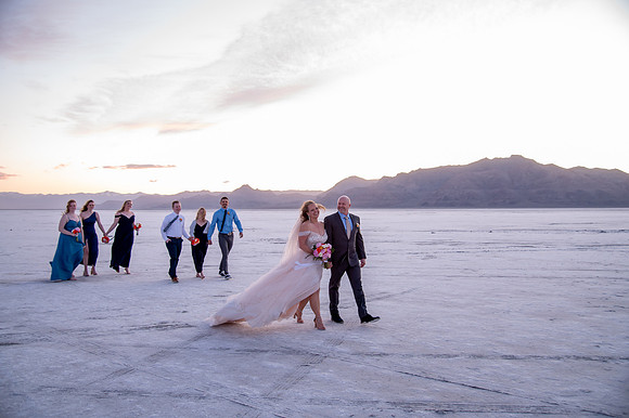 Heather Ohman & Chad Winget’s Windswept Wedding Adventure at the Utah Salt Flats021303