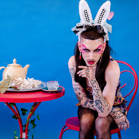 Mad Hatter's Tea Party112118