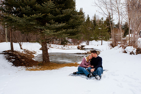 Engagement Pictures at the Johnson Mill Midway, Utah