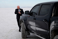Heather Ohman & Chad Winget’s Windswept Wedding Adventure at the Utah Salt Flats020607