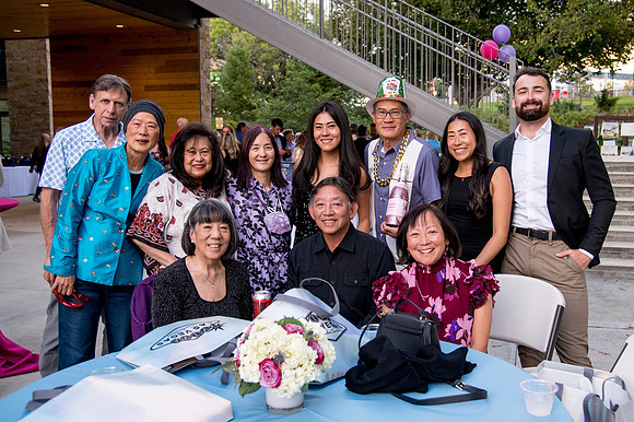 Sneaker Soirée at the Cleone Peterson Eccles Alumni House – Glam & Gaming for Girls on the Run Utah1878