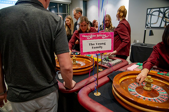 Sneaker Soirée at the Cleone Peterson Eccles Alumni House – Glam & Gaming for Girls on the Run Utah2061