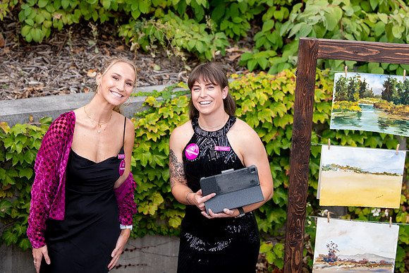 Sneaker Soirée at the Cleone Peterson Eccles Alumni House – Glam & Gaming for Girls on the Run Utah8738