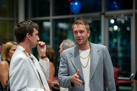 Sneaker Soirée at the Cleone Peterson Eccles Alumni House – Glam & Gaming for Girls on the Run Utah9091
