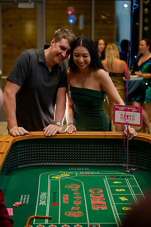 Sneaker Soirée at the Cleone Peterson Eccles Alumni House – Glam & Gaming for Girls on the Run Utah9380