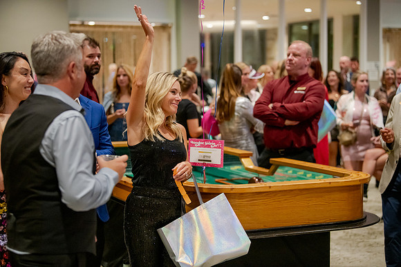 Sneaker Soirée at the Cleone Peterson Eccles Alumni House – Glam & Gaming for Girls on the Run Utah9479