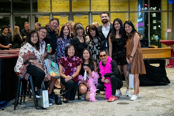 Sneaker Soirée at the Cleone Peterson Eccles Alumni House – Glam & Gaming for Girls on the Run Utah9650