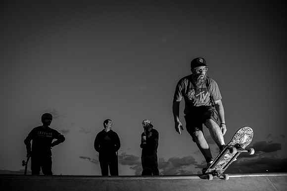 Skateboarding at Sunrise – West Jordan Wheels Park Session with Off-Camera Strobe2317