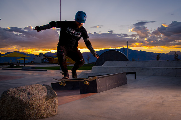 Skateboarding at Sunrise – West Jordan Wheels Park Session with Off-Camera Strobe2464