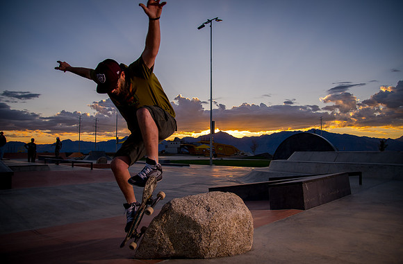 Skateboarding at Sunrise – West Jordan Wheels Park Session with Off-Camera Strobe2478