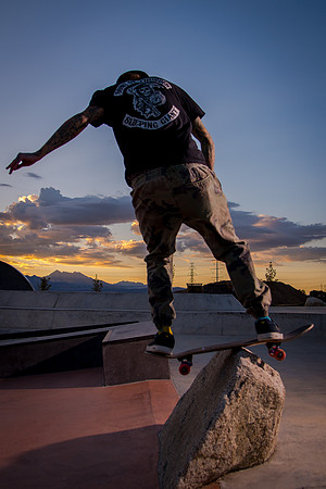 Skateboarding at Sunrise – West Jordan Wheels Park Session with Off-Camera Strobe2497
