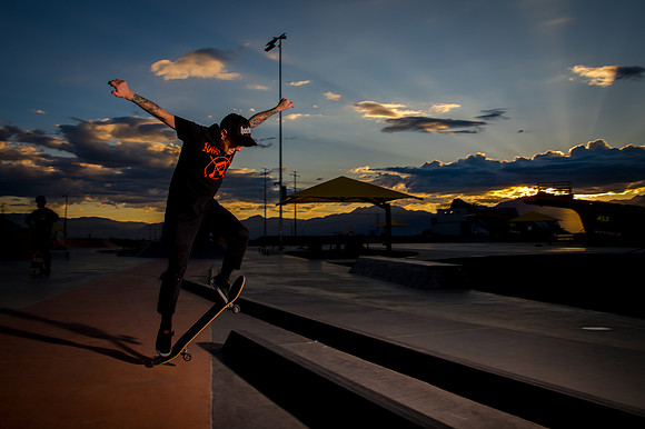 Skateboarding at Sunrise – West Jordan Wheels Park Session with Off-Camera Strobe2604