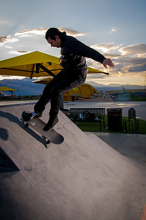 Skateboarding at Sunrise – West Jordan Wheels Park Session with Off-Camera Strobe2637