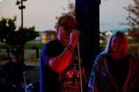 Rosie and the Thorns Live at The Break in Daybreak3020