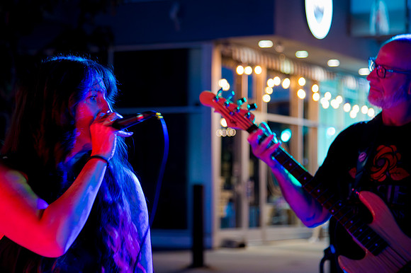 Rosie and the Thorns Live at The Break in Daybreak3118
