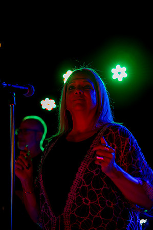Rosie and the Thorns Live at The Break in Daybreak3626