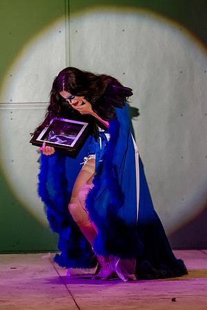 Birdlesque Takes Flight: Burlesque Meets Nature at Tracy Aviary’s Fundraising Cabaret