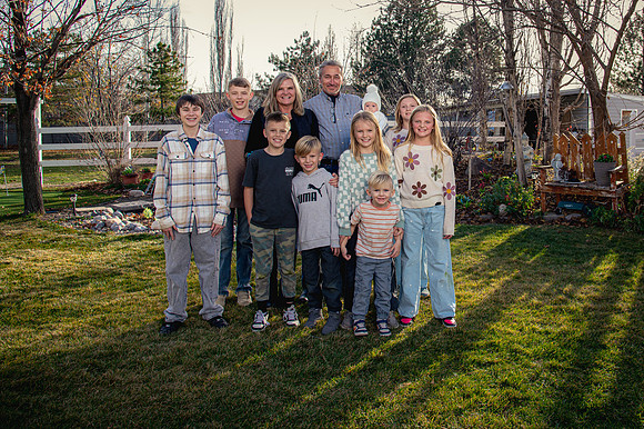 South Jordan Family Gathering 3 Generations8730
