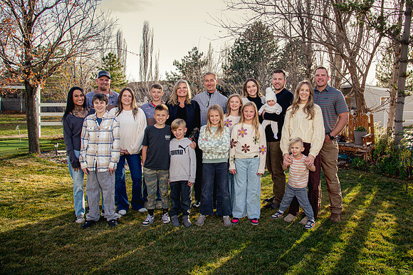 South Jordan Family Gathering 3 Generations8765