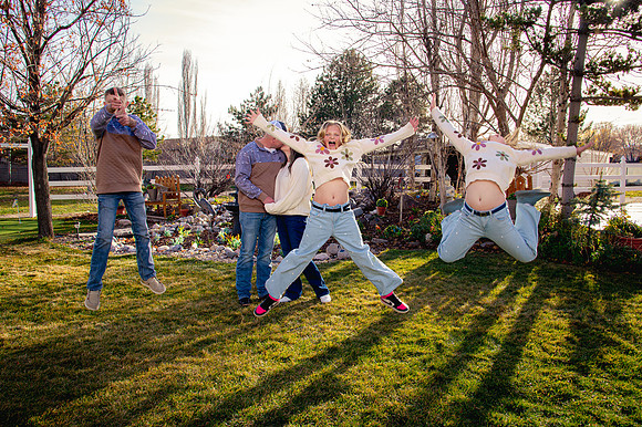 South Jordan Family Gathering 3 Generations8829
