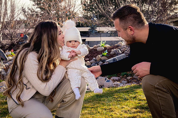 South Jordan Family Gathering 3 Generations8897