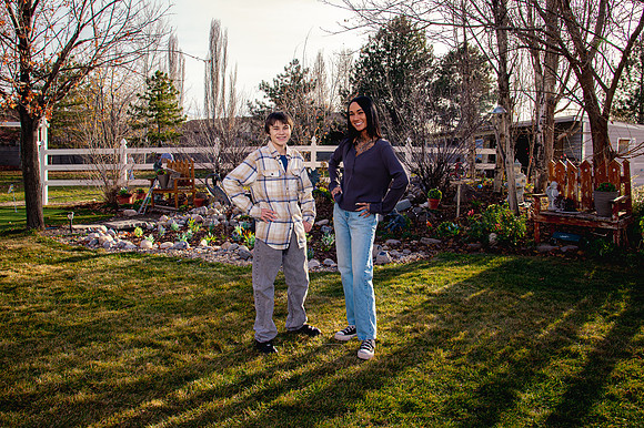 South Jordan Family Gathering 3 Generations9035