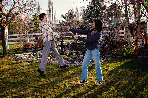 South Jordan Family Gathering 3 Generations9043