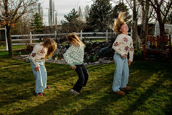 South Jordan Family Gathering 3 Generations9083