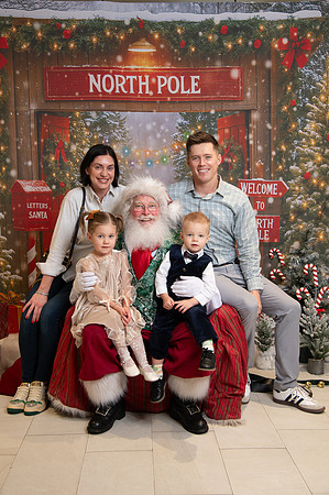 Kids and Santa – Holiday Portraits at Snell & Wilmer29