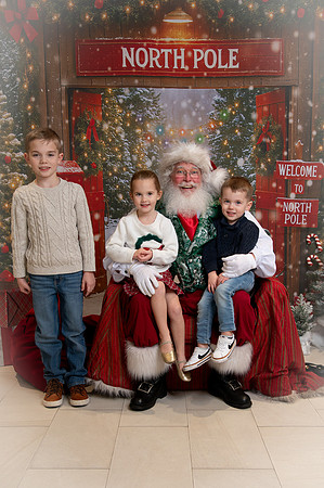 Kids and Santa – Holiday Portraits at Snell & Wilmer9639