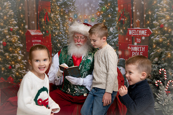 Kids and Santa – Holiday Portraits at Snell & Wilmer9664