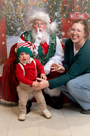 Kids and Santa – Holiday Portraits at Snell & Wilmer9723