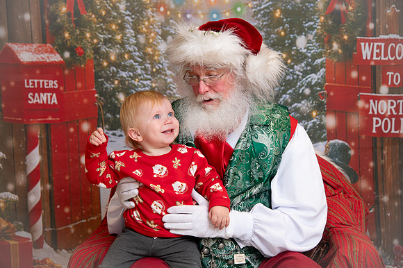 Kids and Santa – Holiday Portraits at Snell & Wilmer9794