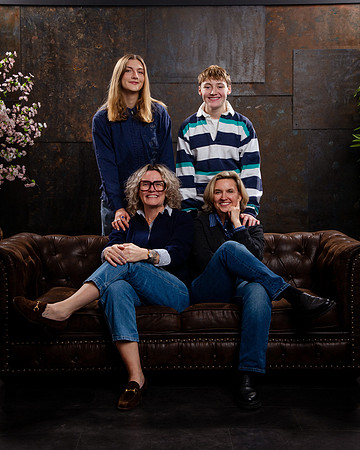 The Henderson Family at Photopia Studios – Warm Tones, Real Connection650