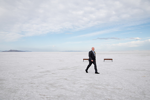 Heather Ohman & Chad Winget’s Windswept Wedding Adventure at the Utah Salt Flats020626